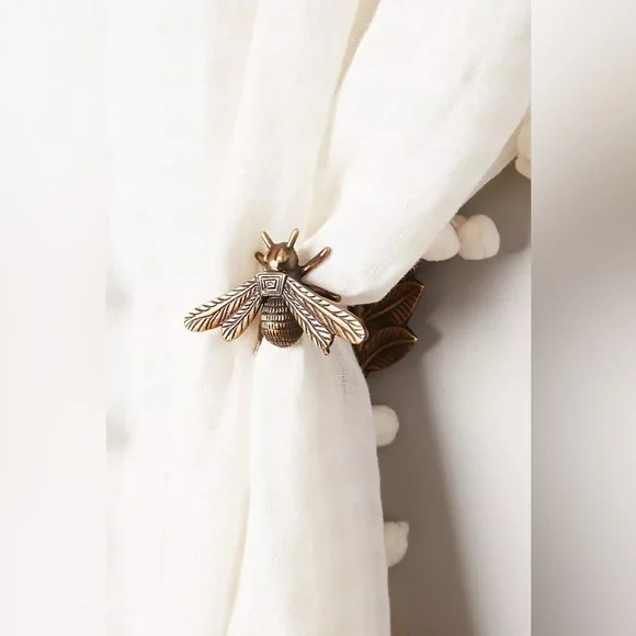 New Anthropologie Home Decor Brass Queen Bee Curtain Tieback - Picture 1 of 7